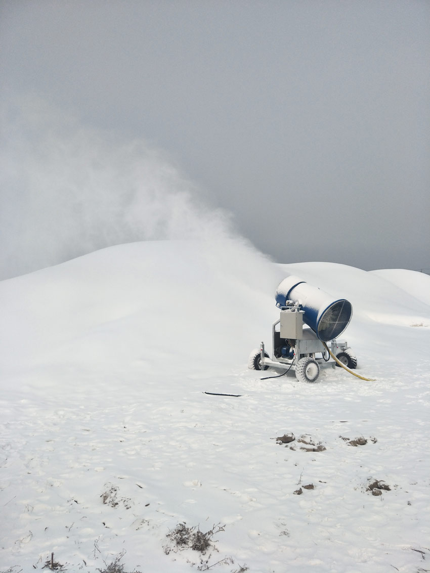 造雪機 造雪機