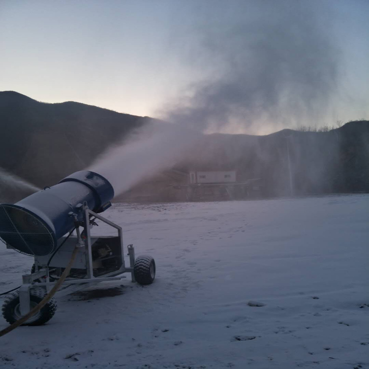 造雪機(jī) 造雪機(jī)