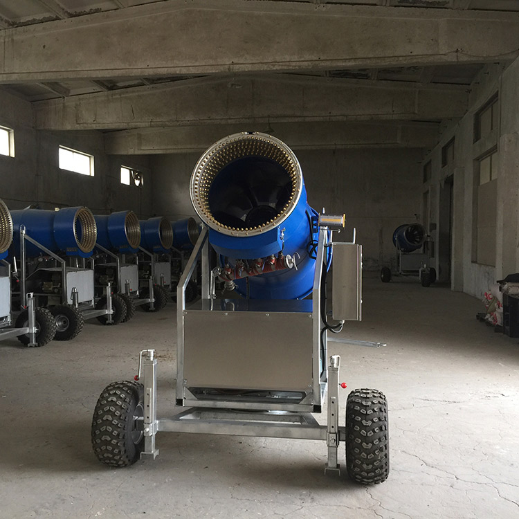 造雪機 造雪機